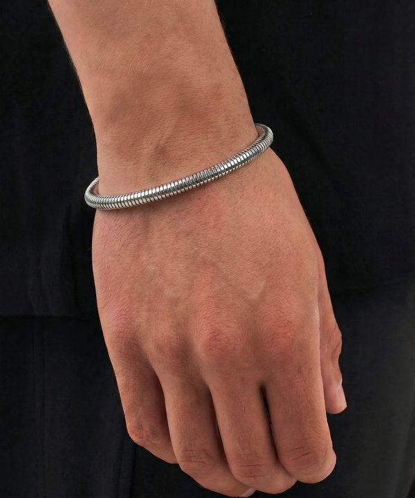 Men's 8.5-inch stainless steel snake chain bracelet by
